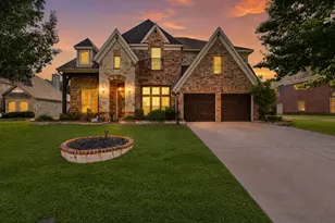 2018 Spring Creek Dr, Midlothian, TX 76065 - Photo 1