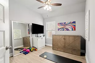 125 Rosehaven Dr, Greenville, TX 75402 - Photo 26