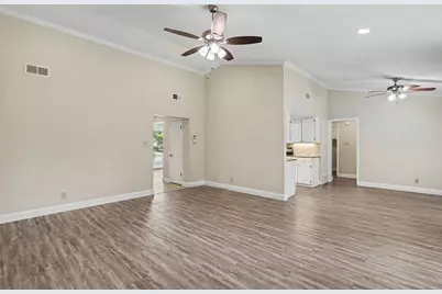 2701 Whitehurst Drive, Fort Worth, TX 76133 - Photo 14