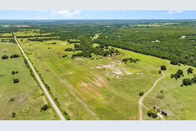 393 Franklin, Saint Jo, TX 76265 - Photo 8