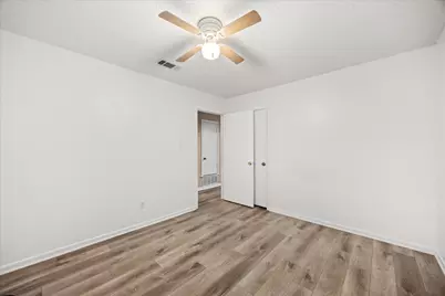 514 N Avenue W, Clifton, TX 76634 - Photo 14