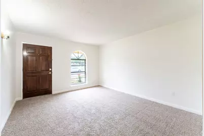 5514 Laredo Lane, Garland, TX 75043 - Photo 6