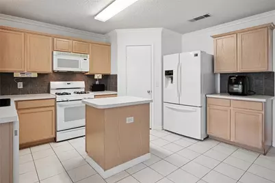 2313 Tisbury Way, Little Elm, TX 75068 - Photo 10