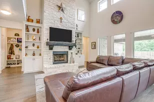 2857 Greenridge Dr, Burleson, TX 76028 - Photo 6