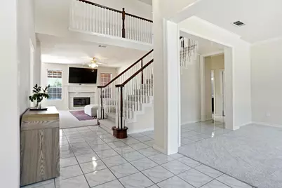 1113 Hunters Creek Drive, Carrollton, TX 75007 - Photo 6