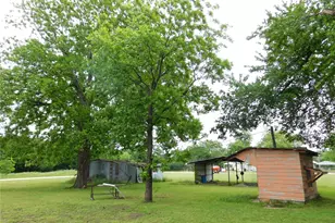 705 Mulberry Ave, Hubbard, TX 76648 - Photo 24