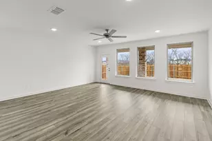 2233 Sheppards Ln, Waxahachie, TX 75167 - Photo 8