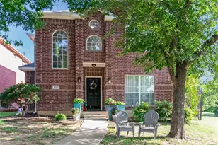 1377 Riley Dr, Carrollton, TX 75007 - Photo 1