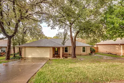 2302 Westpark Way Circle, Euless, TX 76040 - Photo 1