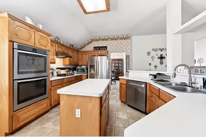 4210 Pointe Loma Drive, Rowlett, TX 75088 - Photo 4