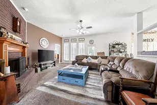 4210 Pointe Loma Dr, Rowlett, TX 75088 - Photo 8