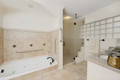 849 Wheelwood Drive, Hurst, TX 76053 - Photo 20