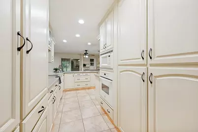 849 Wheelwood Drive, Hurst, TX 76053 - Photo 14