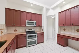 1707 Nightingale Ln, Corinth, TX 76210 - Photo 16