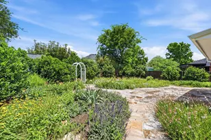 1707 Nightingale Ln, Corinth, TX 76210 - Photo 4