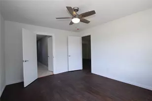 106 Austin St, Alvarado, TX 76009 - Photo 4