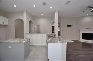 2757 Cascade Cove Dr, Little Elm, TX 75068 - Photo 8