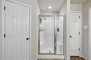 931 White Marlin Dr, Burleson, TX 76028 - Photo 20