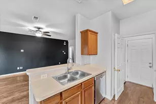 10505 Braewood Dr, Fort Worth, TX 76131 - Photo 10
