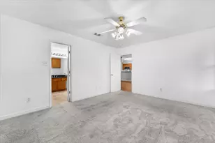 10505 Braewood Dr, Fort Worth, TX 76131 - Photo 14