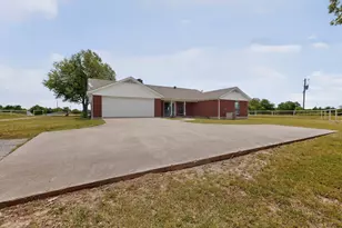 1391 Fm 3427, Greenville, TX 75401 - Photo 30