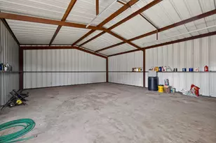 1391 Fm 3427, Greenville, TX 75401 - Photo 32