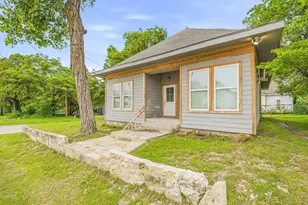 314 N Harding St, Fort Worth, TX 76102 - Photo 1