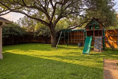9535 Viewside Drive, Dallas, TX 75231 - Photo 22