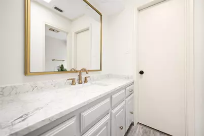 9535 Viewside Drive, Dallas, TX 75231 - Photo 18