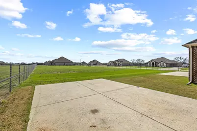 8295 Honeywell Avenue, Greenville, TX 75402 - Photo 38