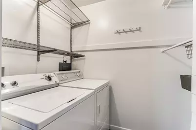 2725 Hood Street #110, Dallas, TX 75219 - Photo 10