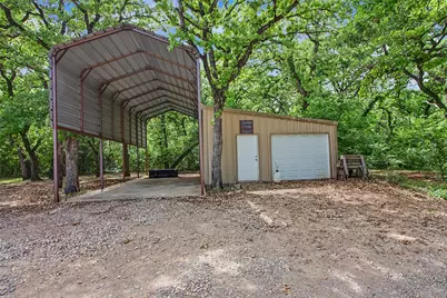 1984 Sunflower Road, Paradise, TX 76073 - Photo 6
