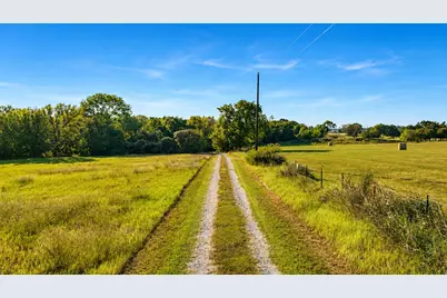 1984 Sunflower Road, Paradise, TX 76073 - Photo 38