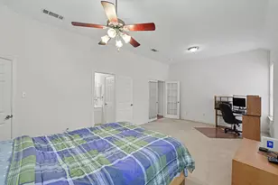 9895 Carriage Hill Ln, Frisco, TX 75035 - Photo 32