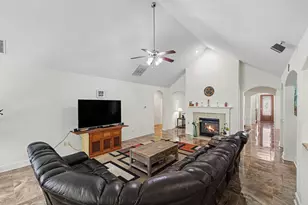 9895 Carriage Hill Ln, Frisco, TX 75035 - Photo 14