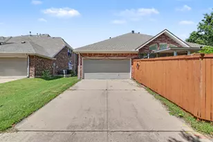9895 Carriage Hill Ln, Frisco, TX 75035 - Photo 40