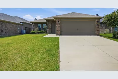 2214 Southridge Lane, Sherman, TX 75092 - Photo 2
