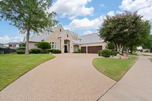2705 Harborside Dr, Granbury, TX 76048 - Photo 4