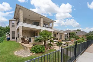 2705 Harborside Dr, Granbury, TX 76048 - Photo 4
