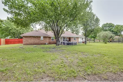 3323 Dasher Street, Lancaster, TX 75146 - Photo 32