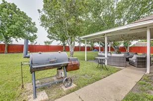3323 Dasher St, Lancaster, TX 75146 - Photo 30