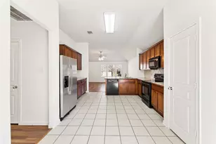 2809 Dawn Spring Dr, Little Elm, TX 75068 - Photo 6