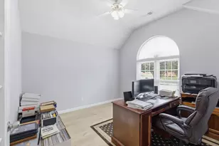 3529 Stone Creek Ln S, Fort Worth, TX 76137 - Photo 6