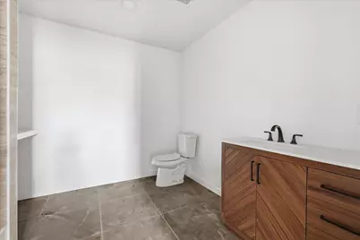 2800 E Belknap, Fort Worth, TX 76111 - Photo 18