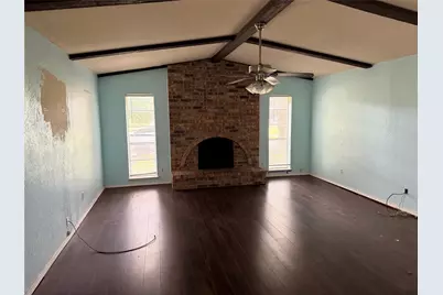 4060 Random Circle, Garland, TX 75043 - Photo 2