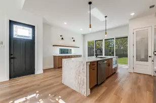 2422 Jeffries St, Dallas, TX 75215 - Photo 16