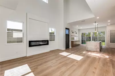 2422 Jeffries Street, Dallas, TX 75215 - Photo 6