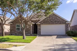 924 Bowie Dr, Lavon, TX 75166 - Photo 2