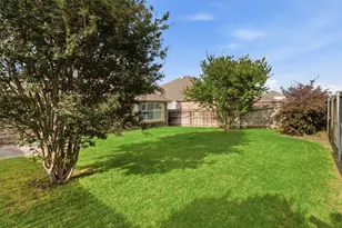 924 Bowie Dr, Lavon, TX 75166 - Photo 6