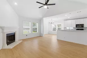 924 Bowie Dr, Lavon, TX 75166 - Photo 6